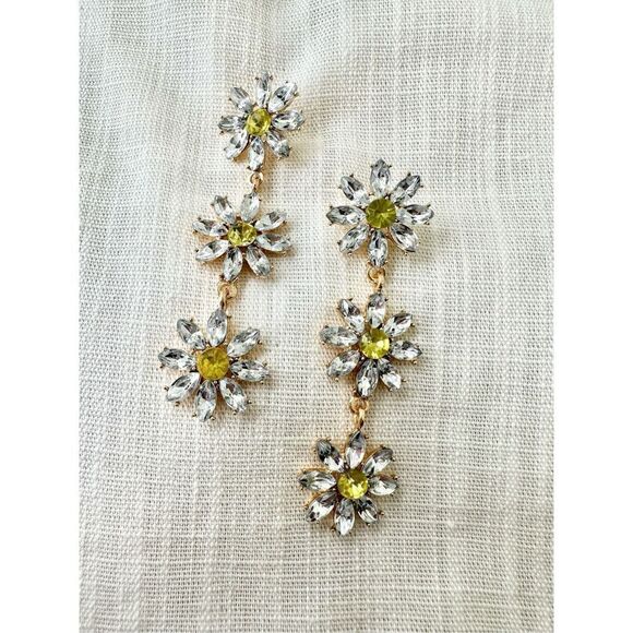 Rhinestone daisy dangle earrings - Picture 1 of 3